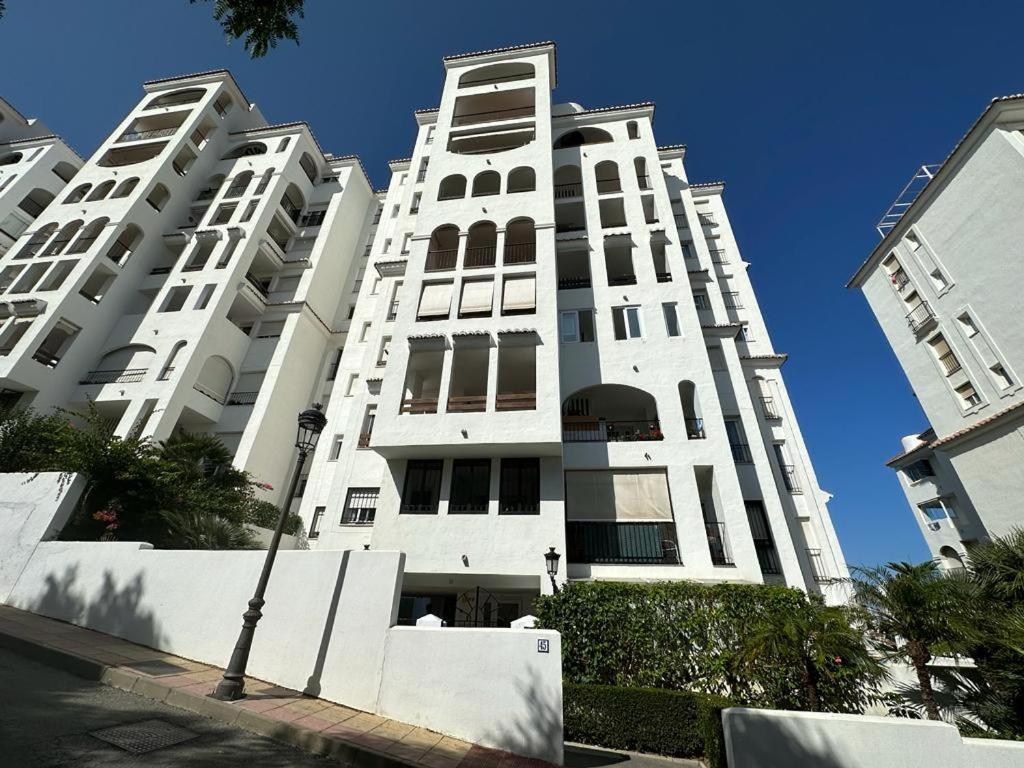 Residence Turiga Estepona Exterior foto